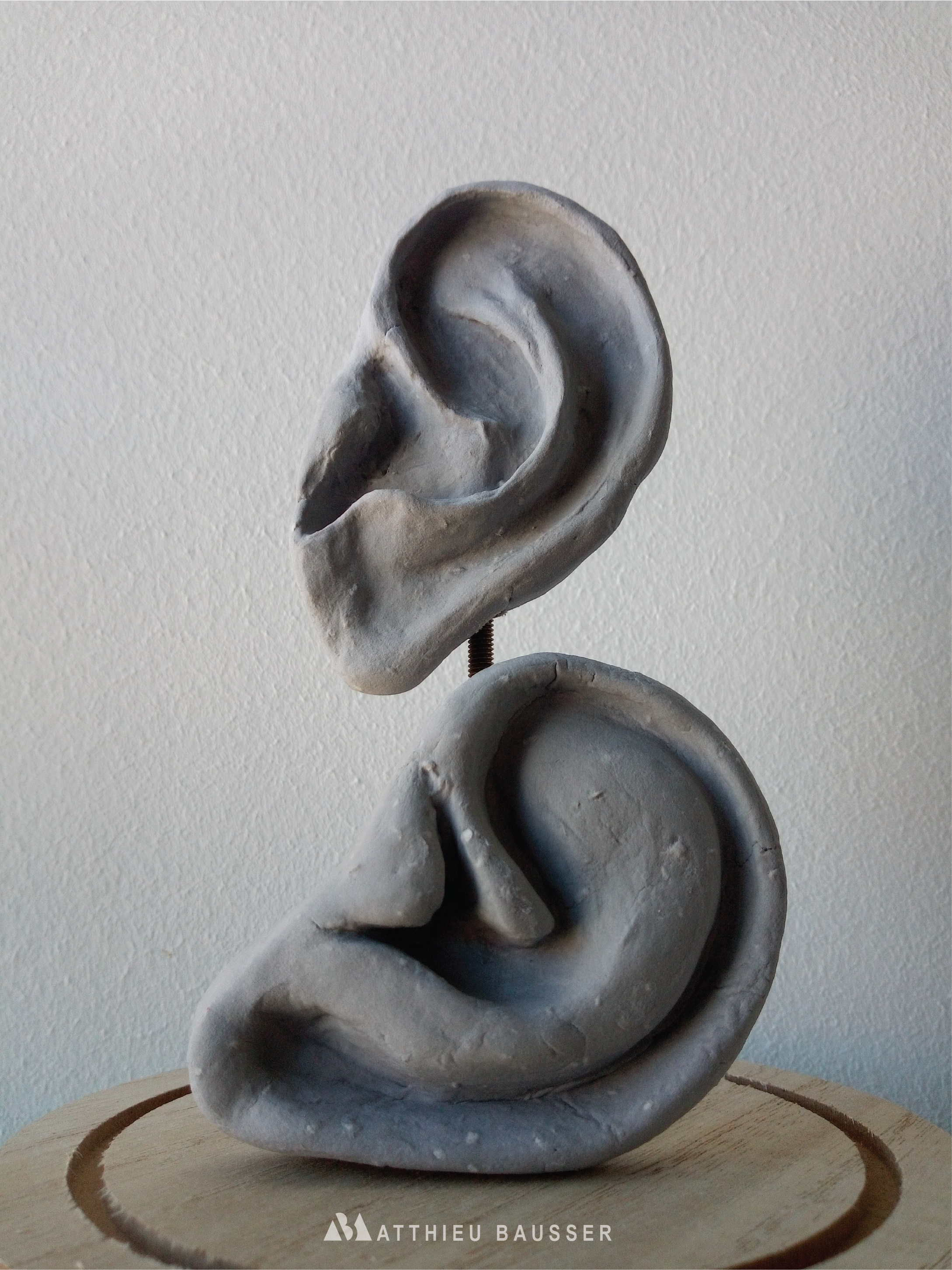 Sculpture -"Ecoute maritale"