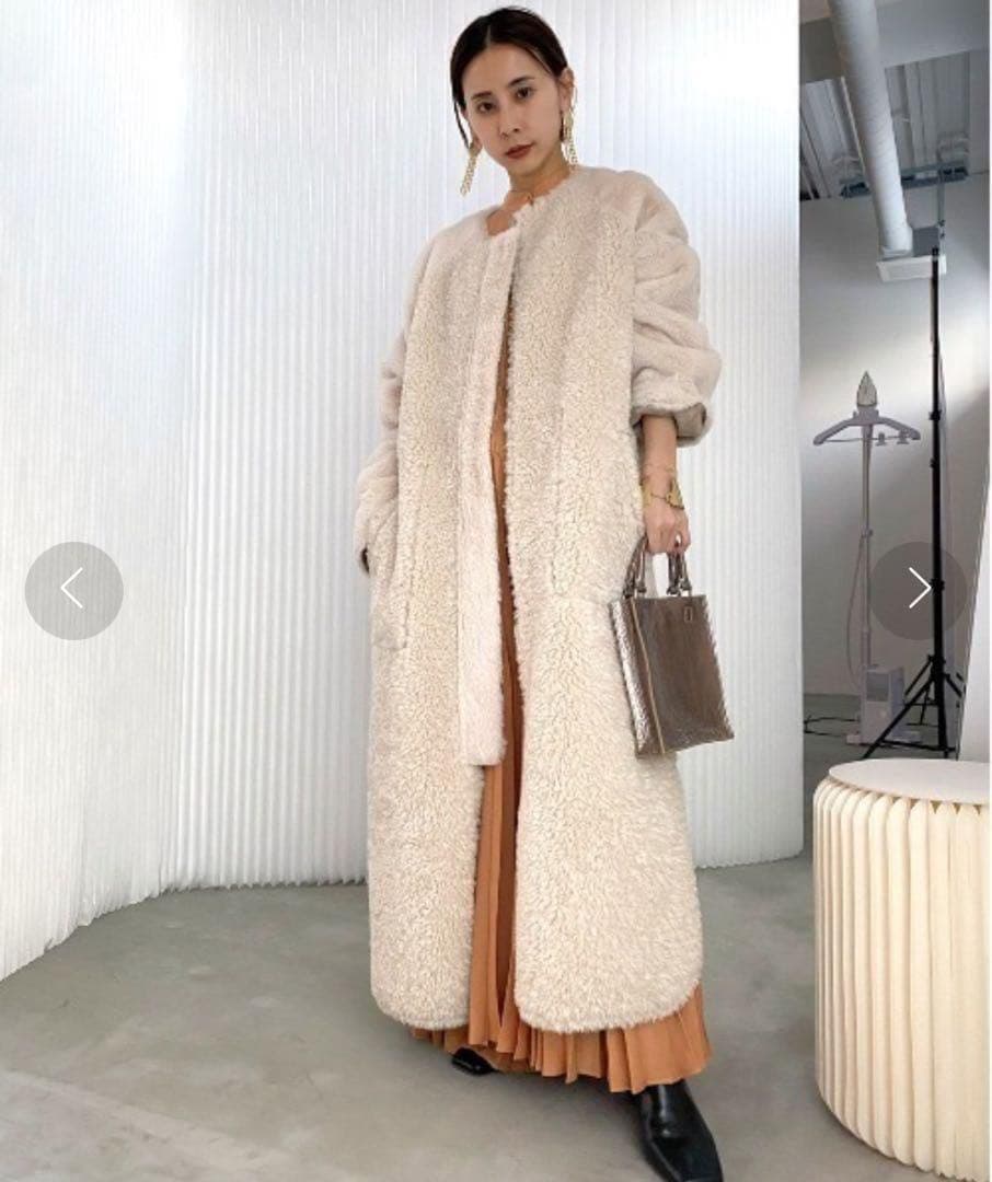 Ameri REVERSIBLE TWIN BOA COAT ホワイト