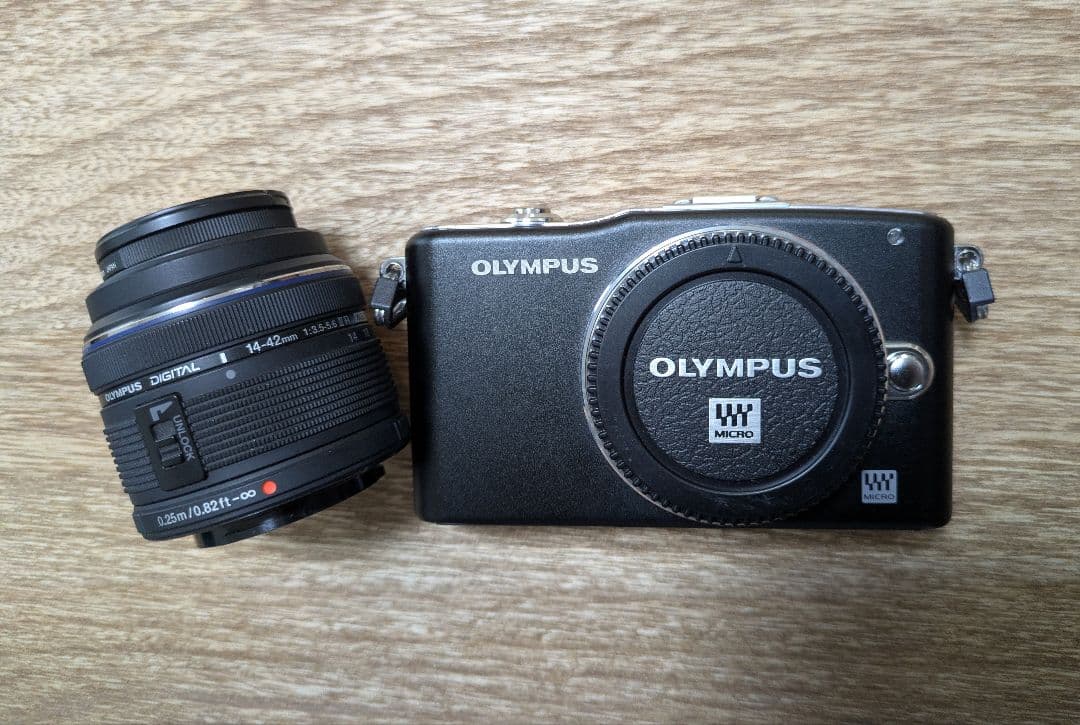 OLYMPUS オリンパス e-pm1 ジャンク